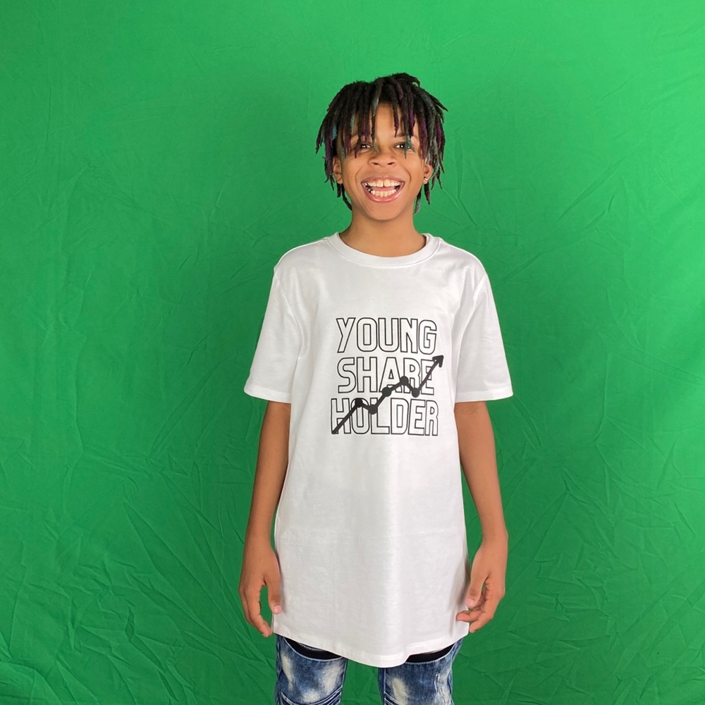 White t shirt for young stock investors